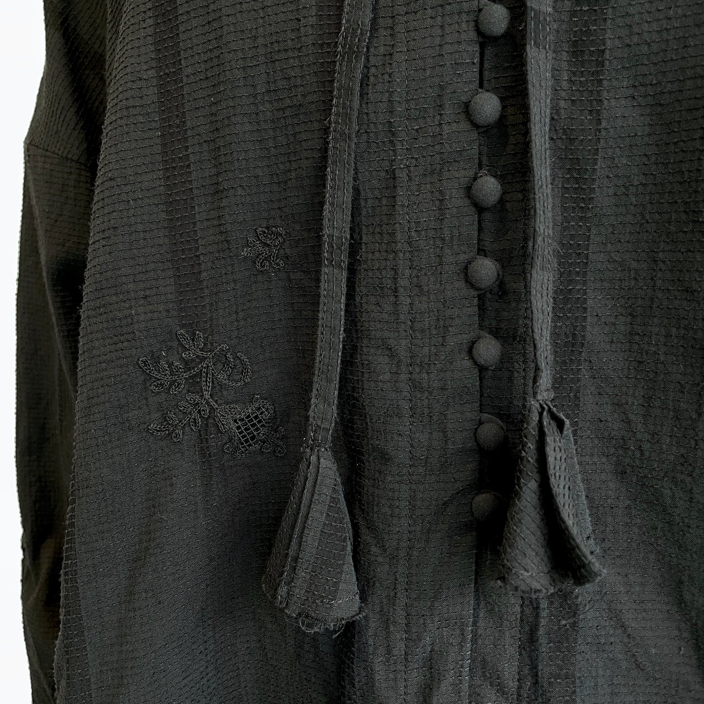 qiri//antique chain embroidery ブラウス　6301BL012261