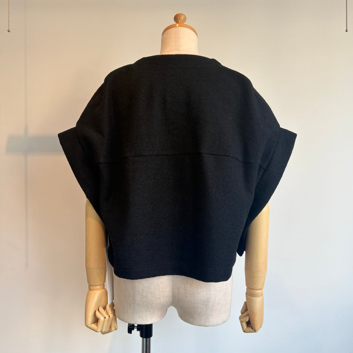 SI HIRAI//SHORT ROBE   CHAW26-6011