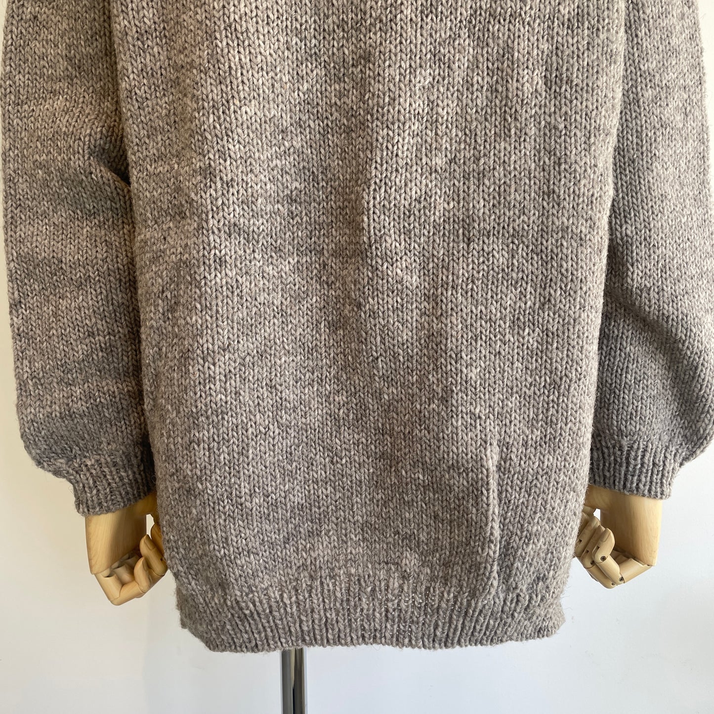 handsofcreation//ペルーローゲージニット家庭機 細ケーブルカーディガン　1540723