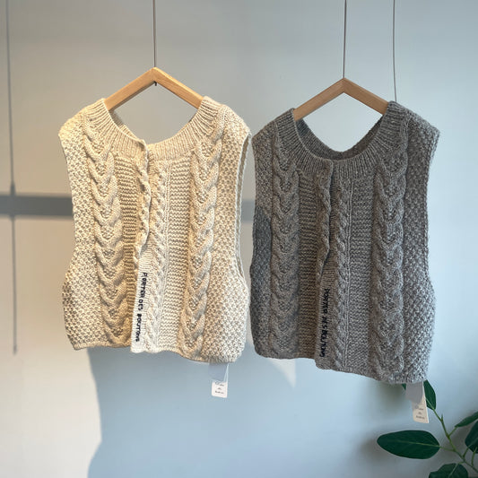 porter des boutons//手編み2wayニットベスト　P-13-2-041