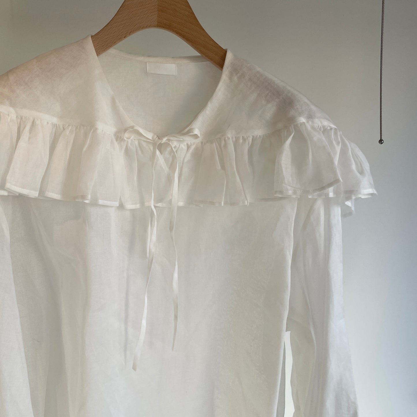 Heriter //コットンオーガンジーフリルカラーブラウス　H0-00-3065