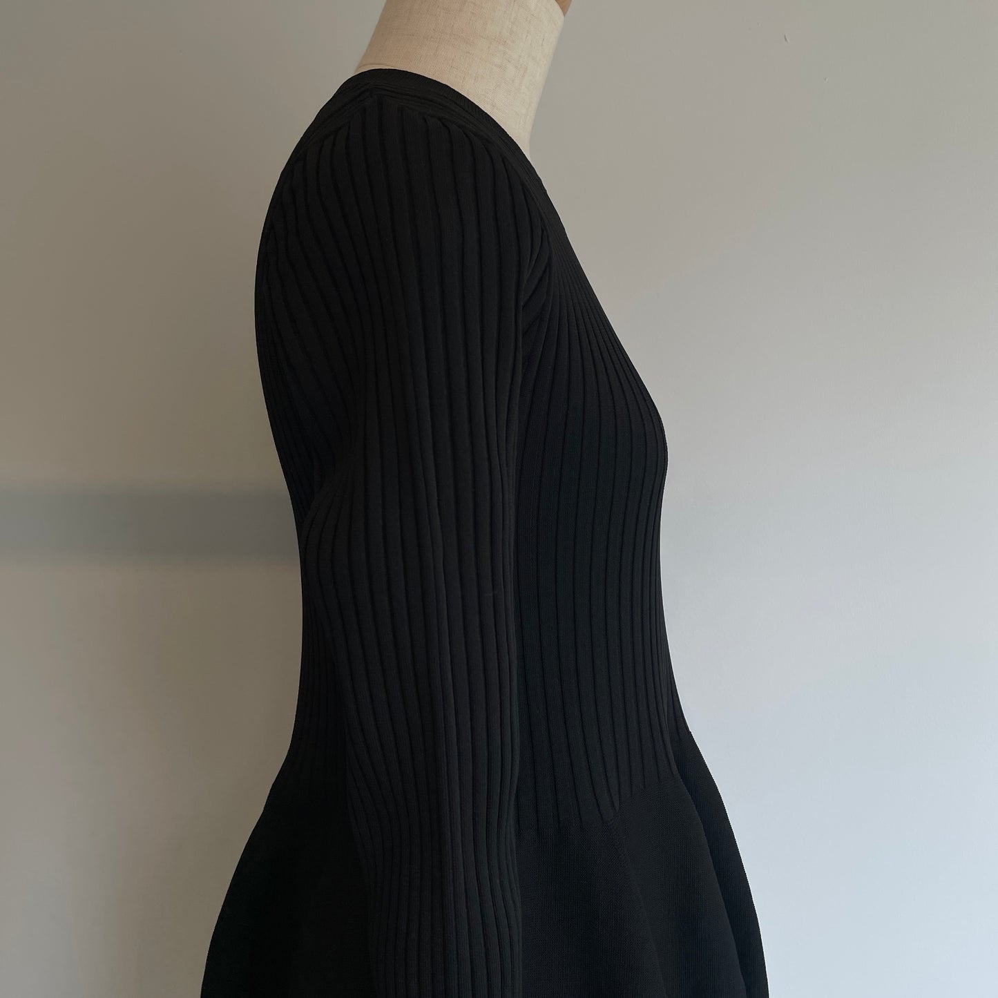 iki//マットポリフレアワンピース　3101OP001261