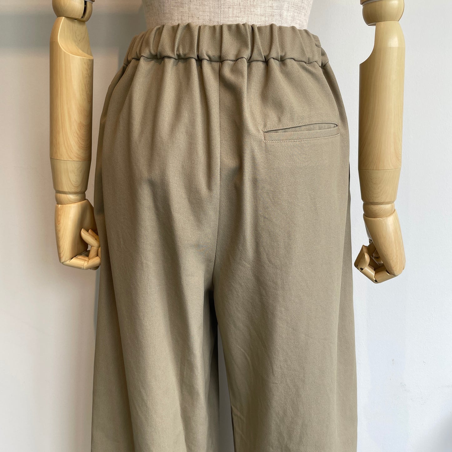 yuni//20/2強撚Cotton twill relax パンツ 1701PT005262