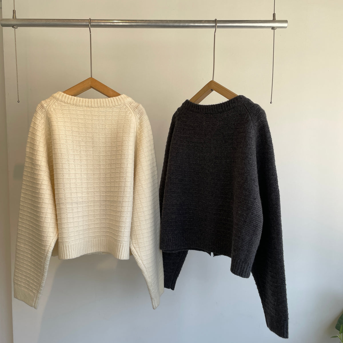 yuni//ウール / ハンド刺繍カーディガン　1701KN001262