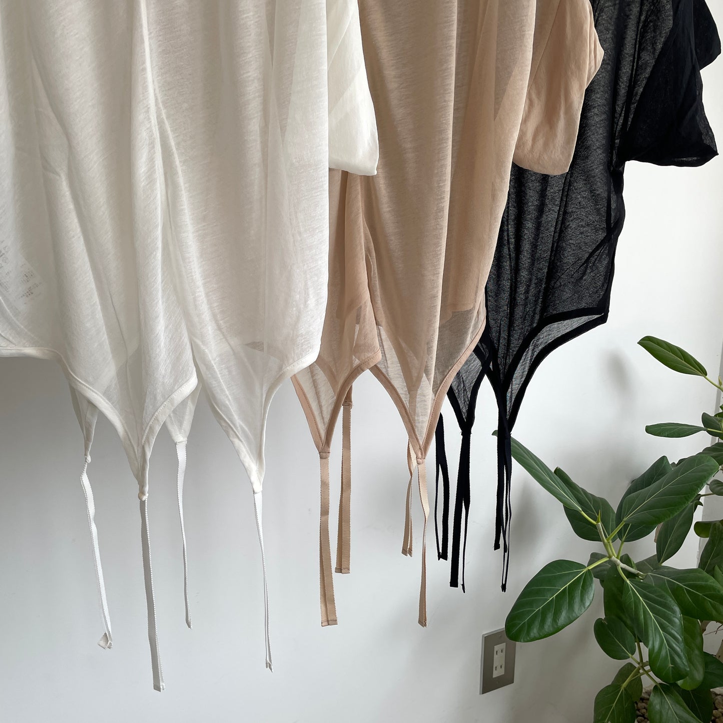 NATIVEVILLAGE//No.13 羅（うすもの）ショートスリーブトップス