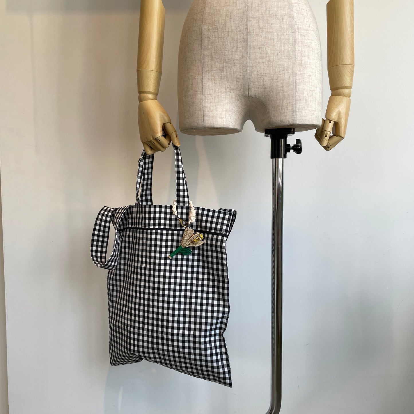 porter des boutons//bee2wayBag  P23-5-044-06