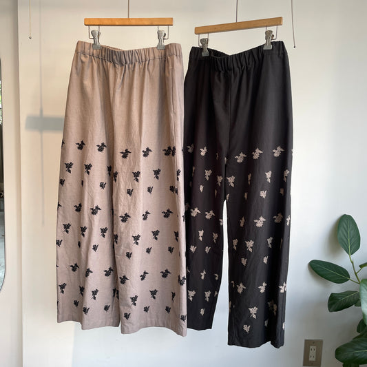 qiri //金木犀 embroidery ワイドパンツ　6301PT001252