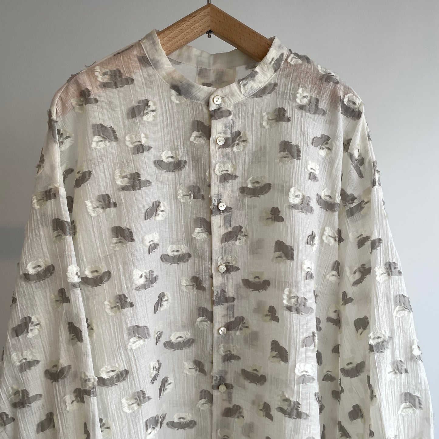 qiri//plie flower jacquard バックリボンブラウス　6301BL008261