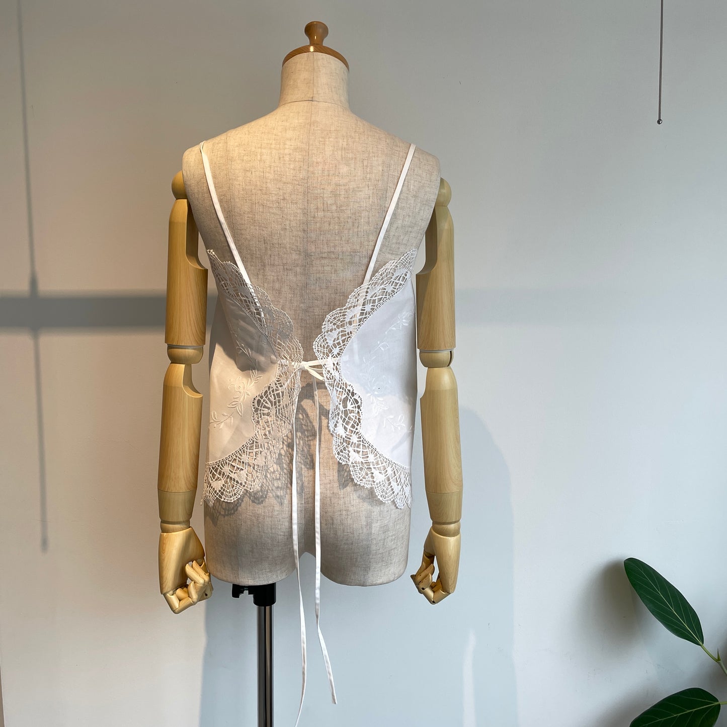 heriter//bobbin lace oval camisole H0-00-3086