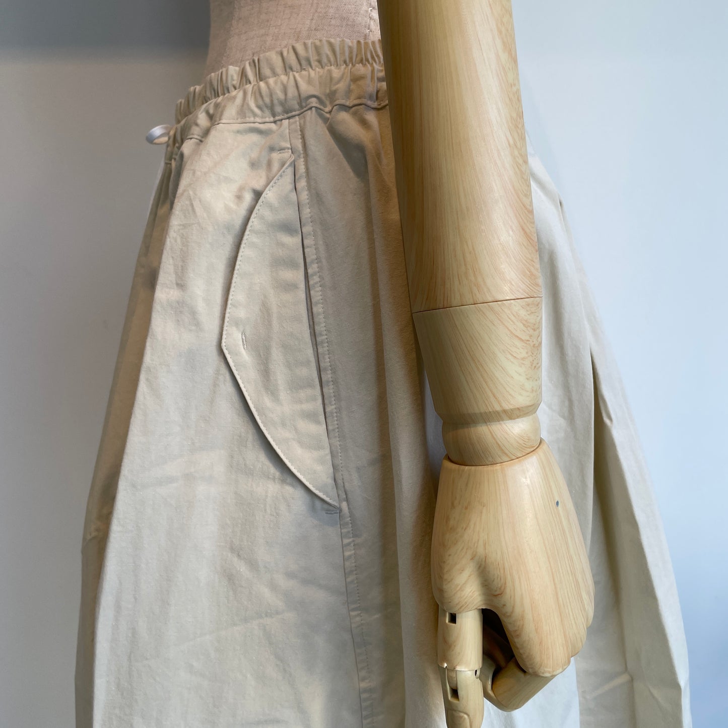 handsofcreation//高密度コンパクト30ウェザー播州洗い+LD反発加工パラシュートSKT 02610501