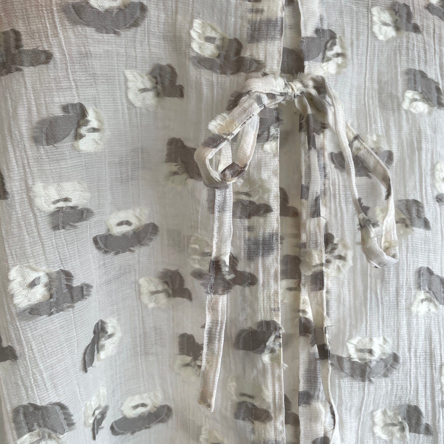 qiri//plie flower jacquard バックリボンブラウス　6301BL008261