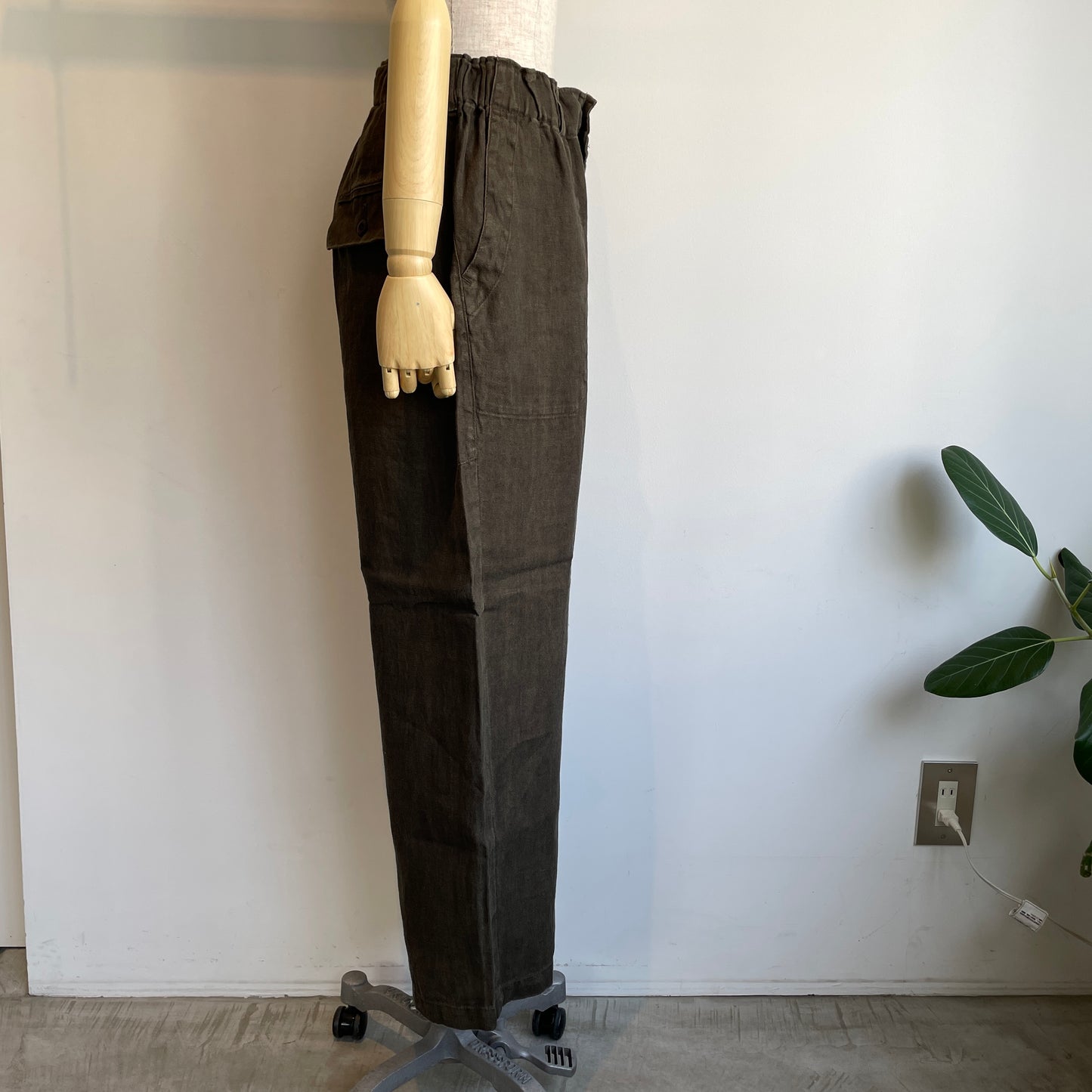 handsofcreation//40/-L綾織り黒染め・オーバーダイワークパンツ 01630324