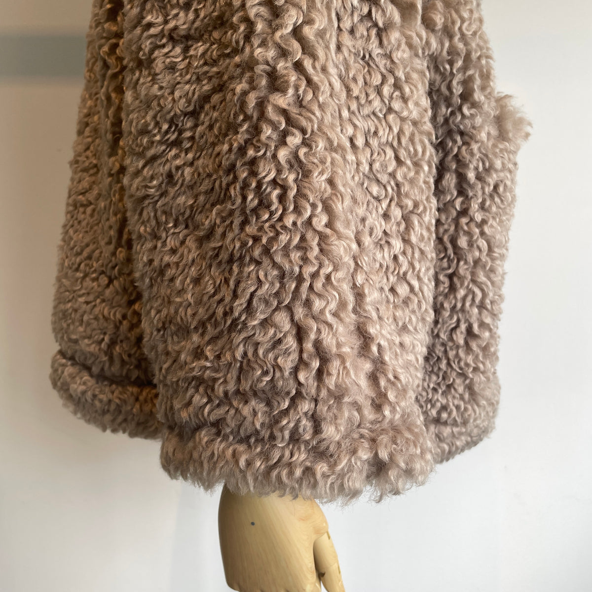 SI HIRAI//WIDE SLEEVE SHORT COAT  CHAW26-8015
