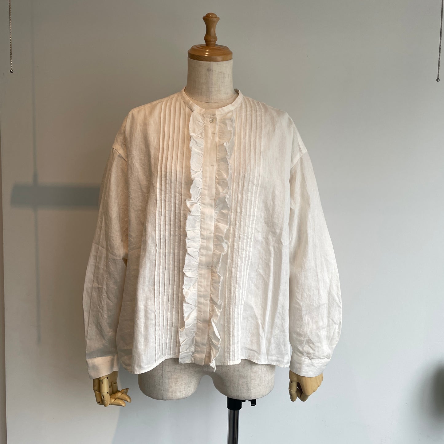 handsofcreation//Linen/Ra/chambrayプチスタンドタックフリルBL 01610612