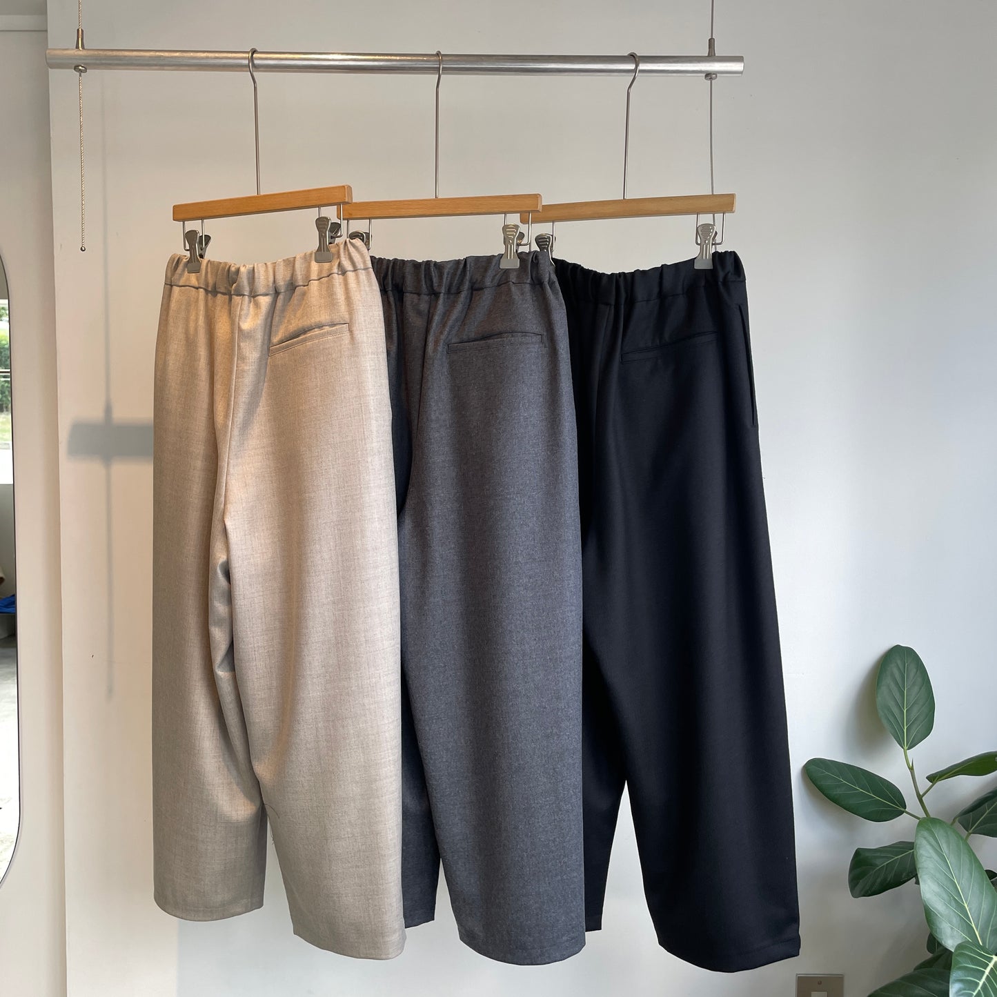 yuni//washable wool gum tack パンツ　1701PT009252