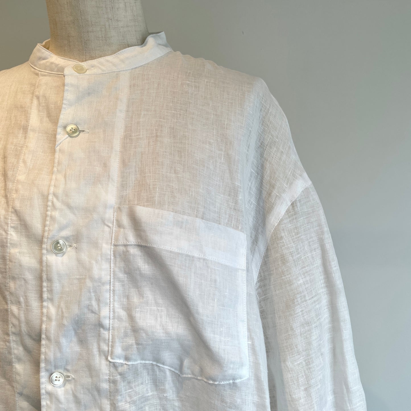 yuni//60/1 Linen cocoon sleeves BL 1701BL039261