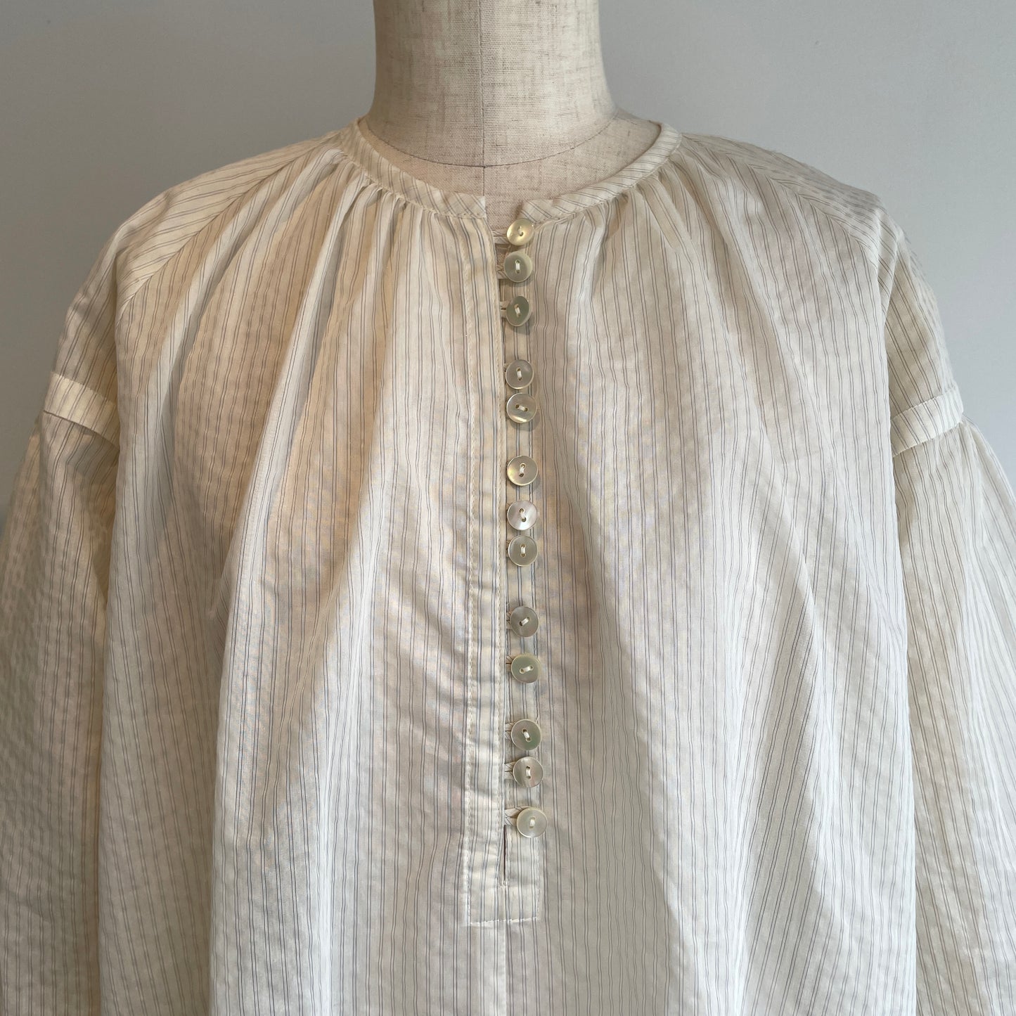 yuni //C/Pe stripe gather sleeves OP 1701OP019261