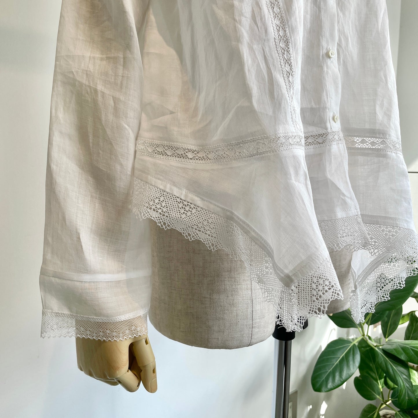 NATIVE VILLAGE//No.6 寂静 ロングスリーブレースブラウス　31261-06207