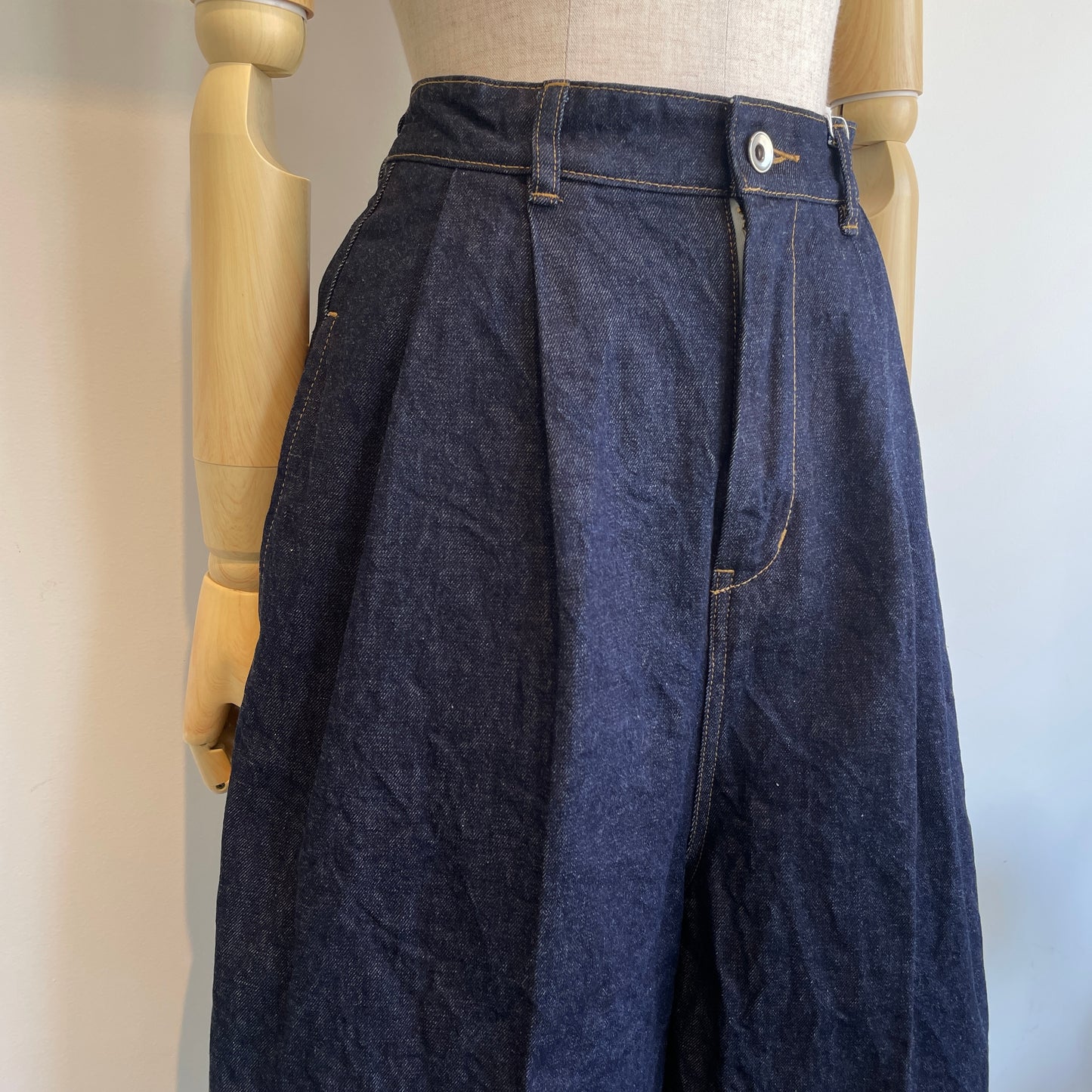 yuni//Cotton 11oz denim back gum wide パンツ　1701PT004262