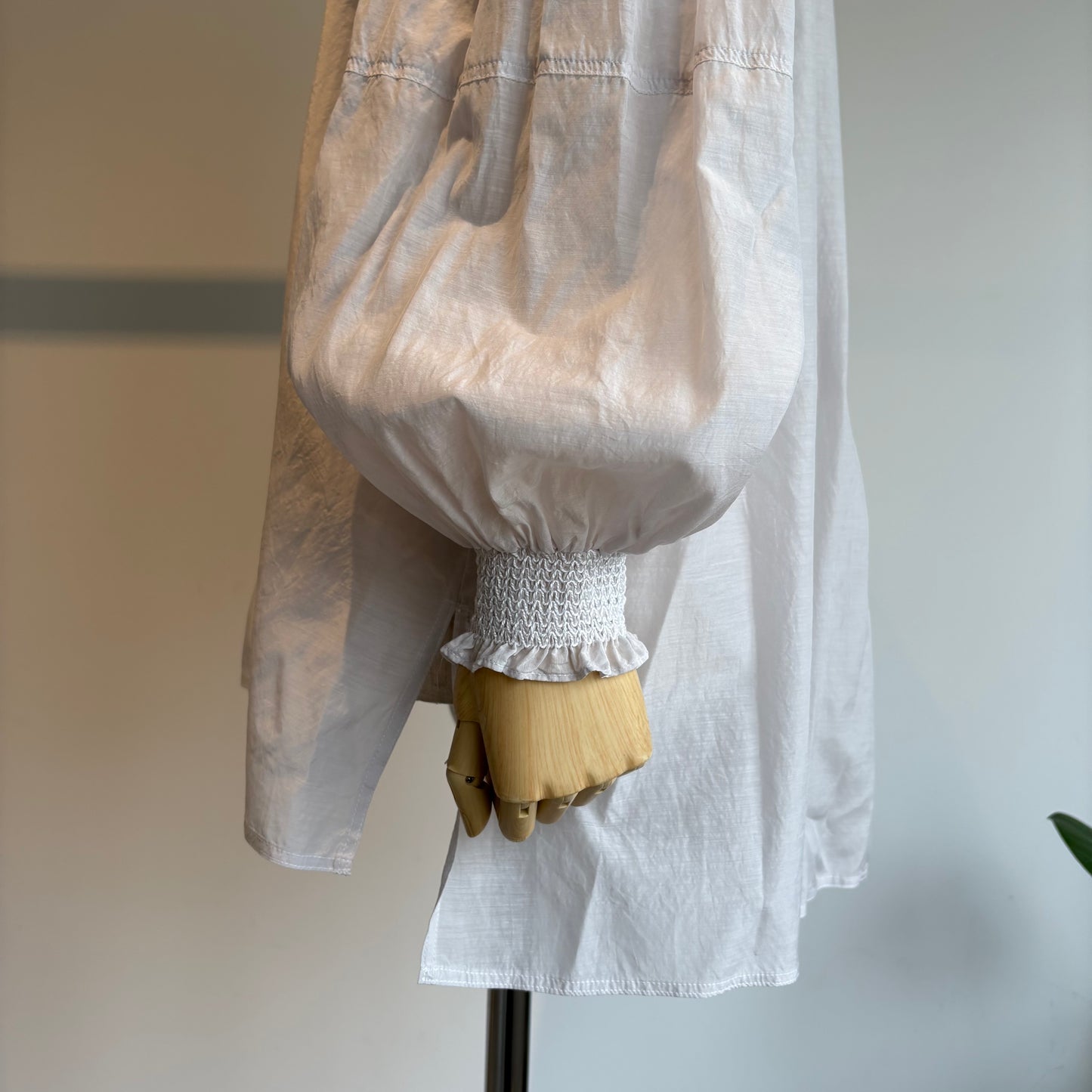 yuni//100/1Cotton/Cupra gather sleevesブラウス　1701BL1701BL017261