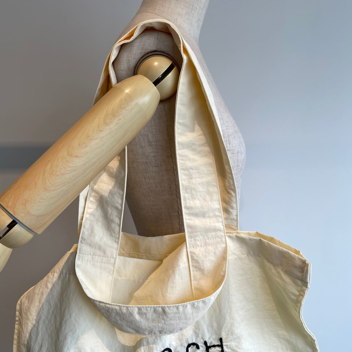 March April May//NY stitch tote ステッチトート
3-8-025