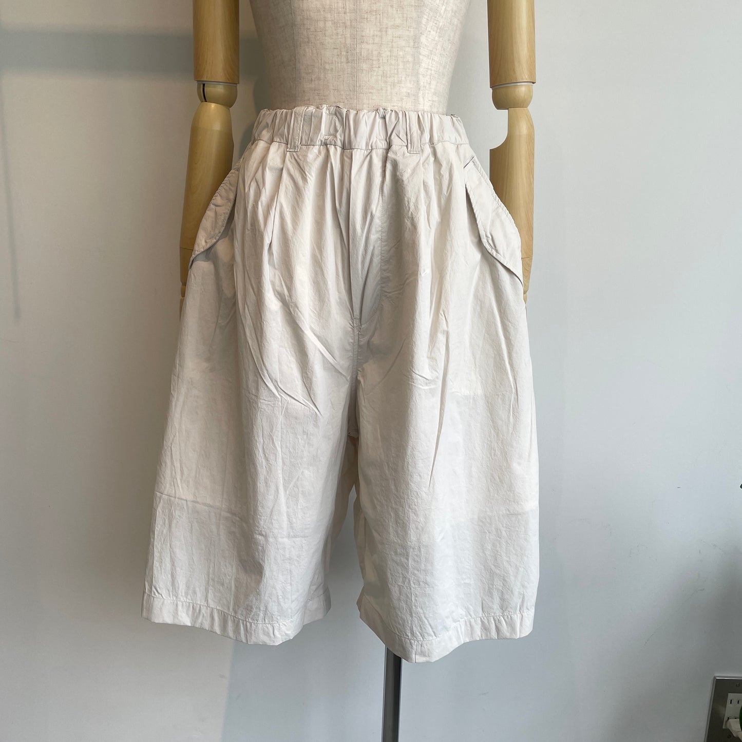 buoy buoy//45d NYLON 伊吹染め HALF パンツ　2701PT012261