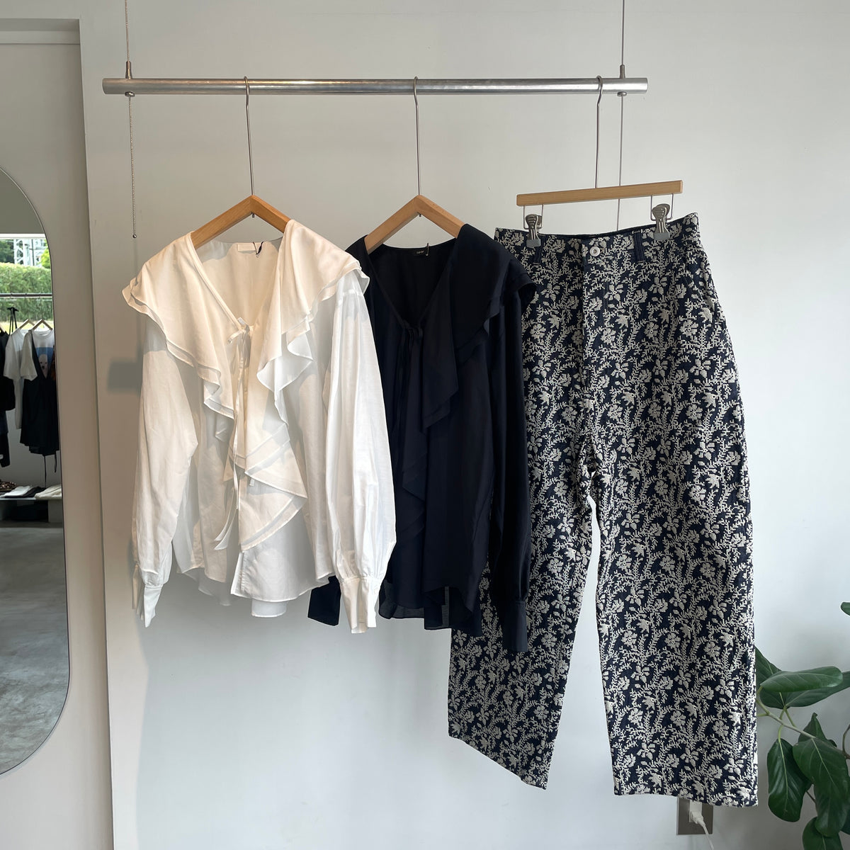 qiri//garden embroidery デニムパンツ　6301PT005262