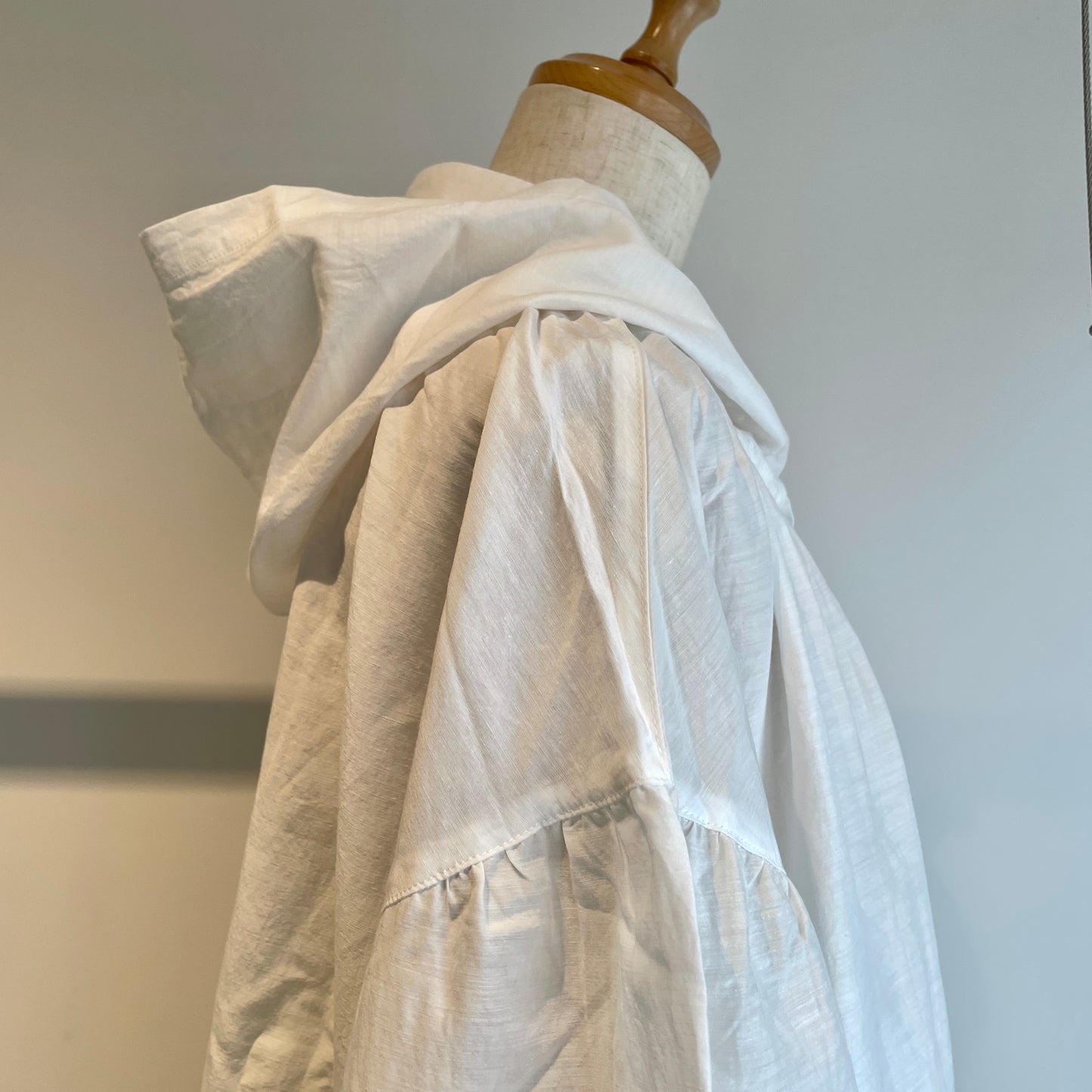 universaltissu //コットンキュプラリネン フーディー　US260BL034