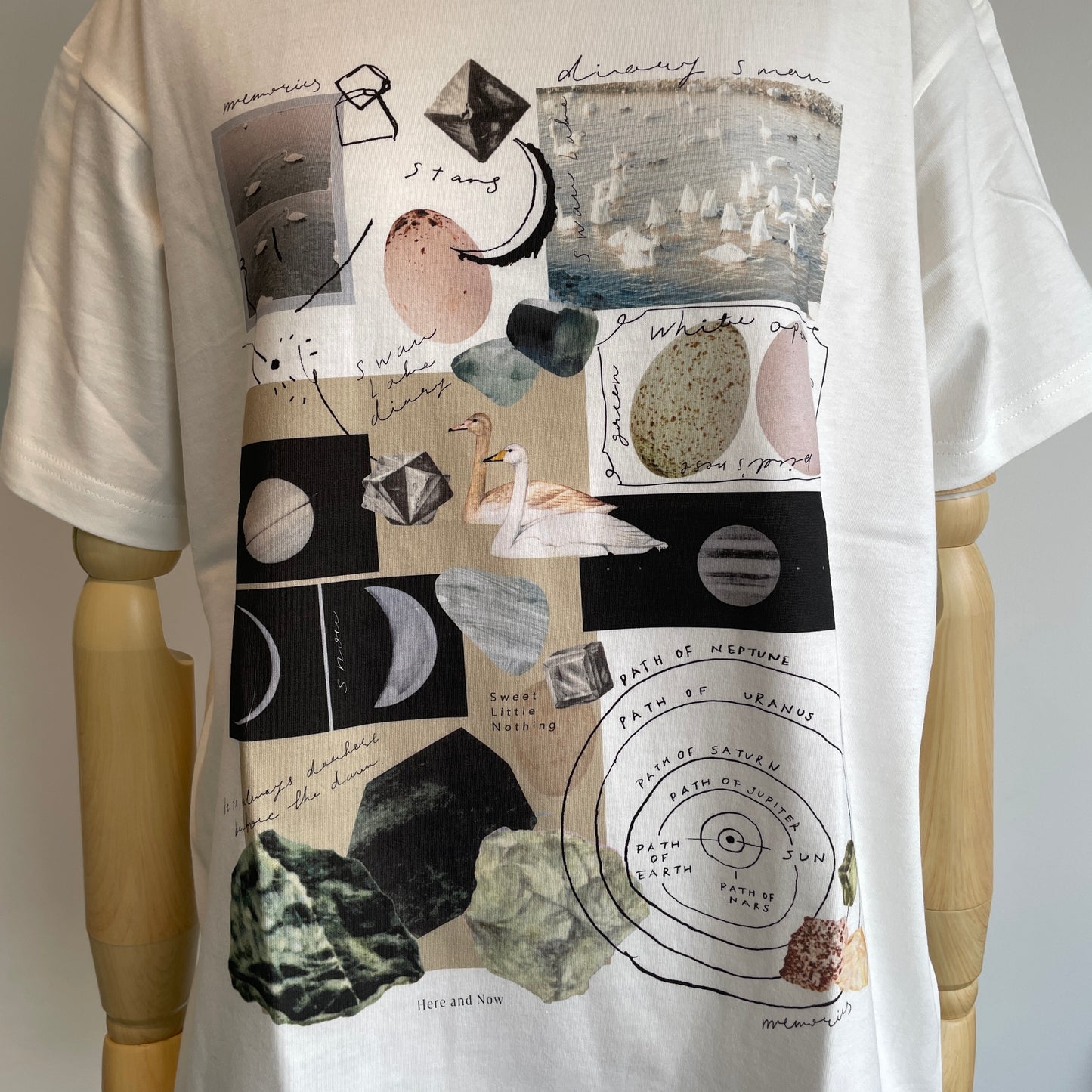 Sweet Little Nothing//月と鉱石　半袖Tシャツ