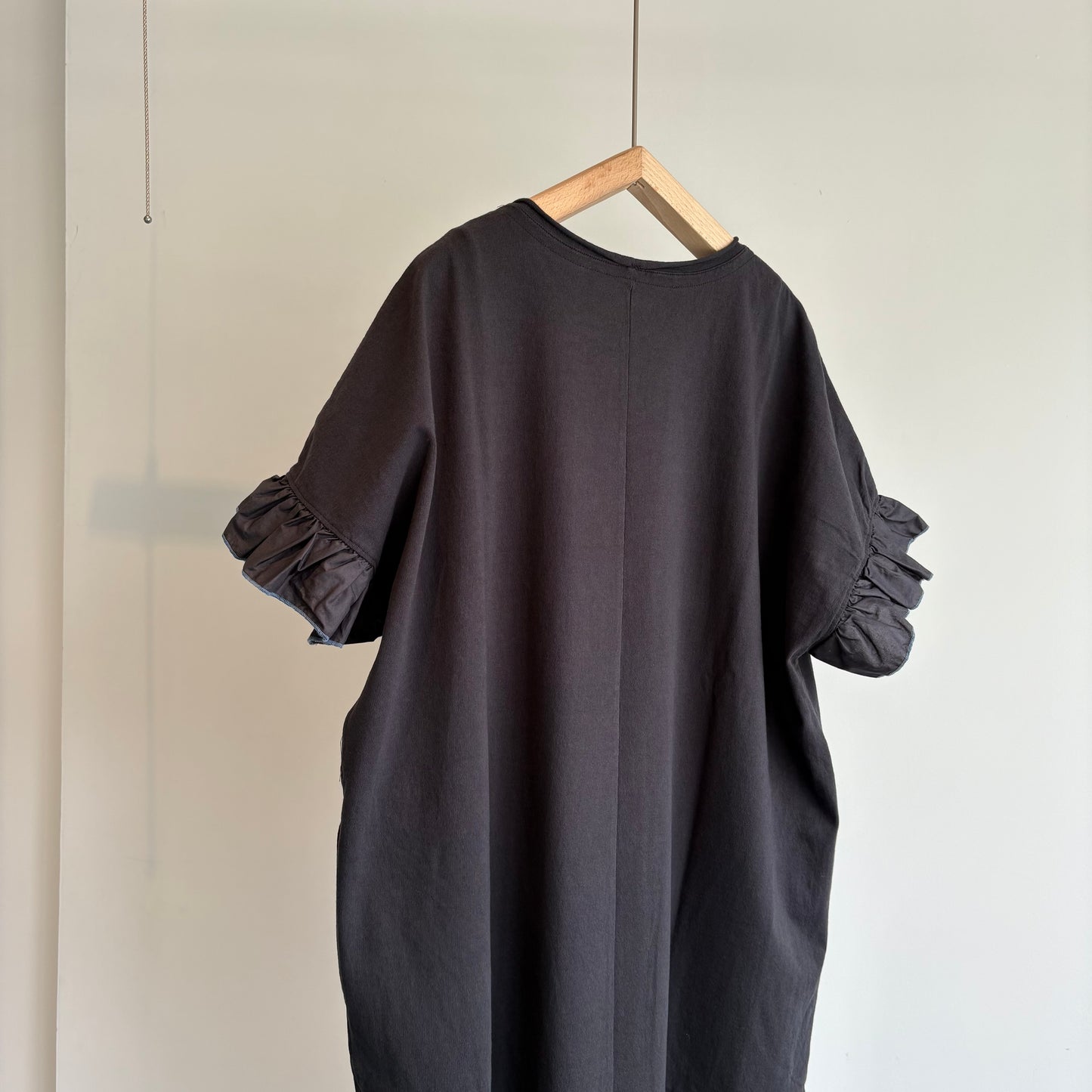 qiri//タイプライター frill one-piece