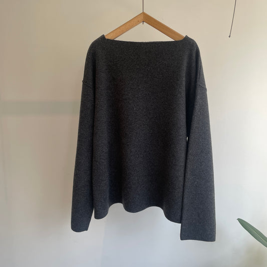 yuni //New England smooth
short PO 1701KN017252