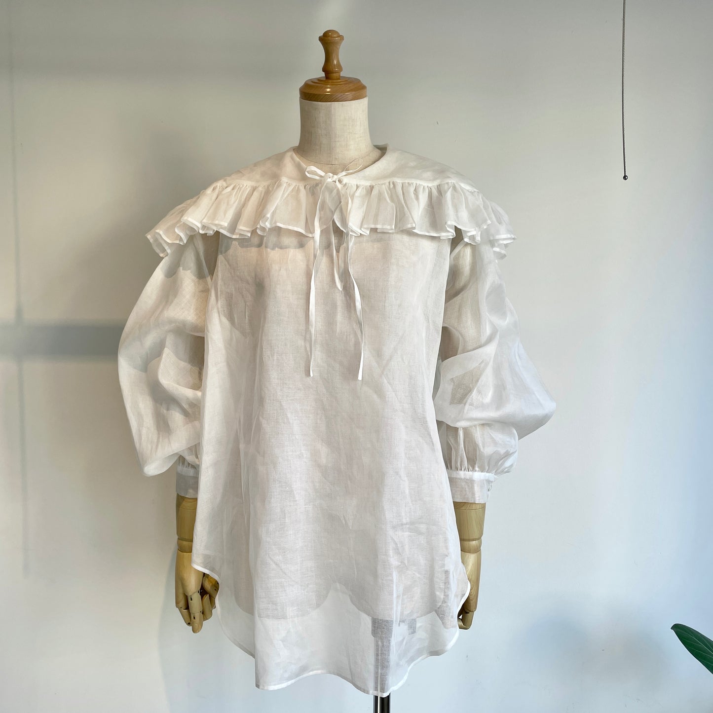 Heriter //コットンオーガンジーフリルカラーブラウス　H0-00-3065