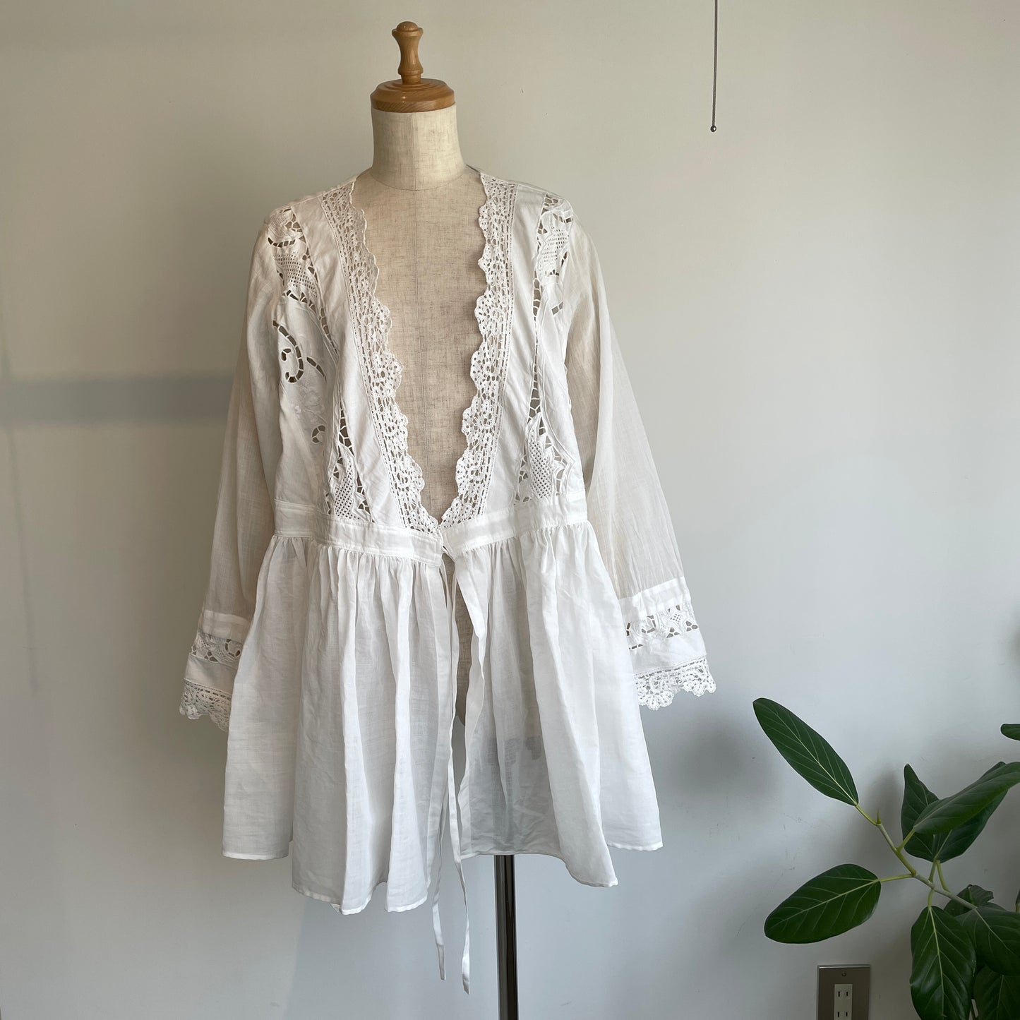 heriter//bobbin lace cutwork parts blouse HO-00-3079