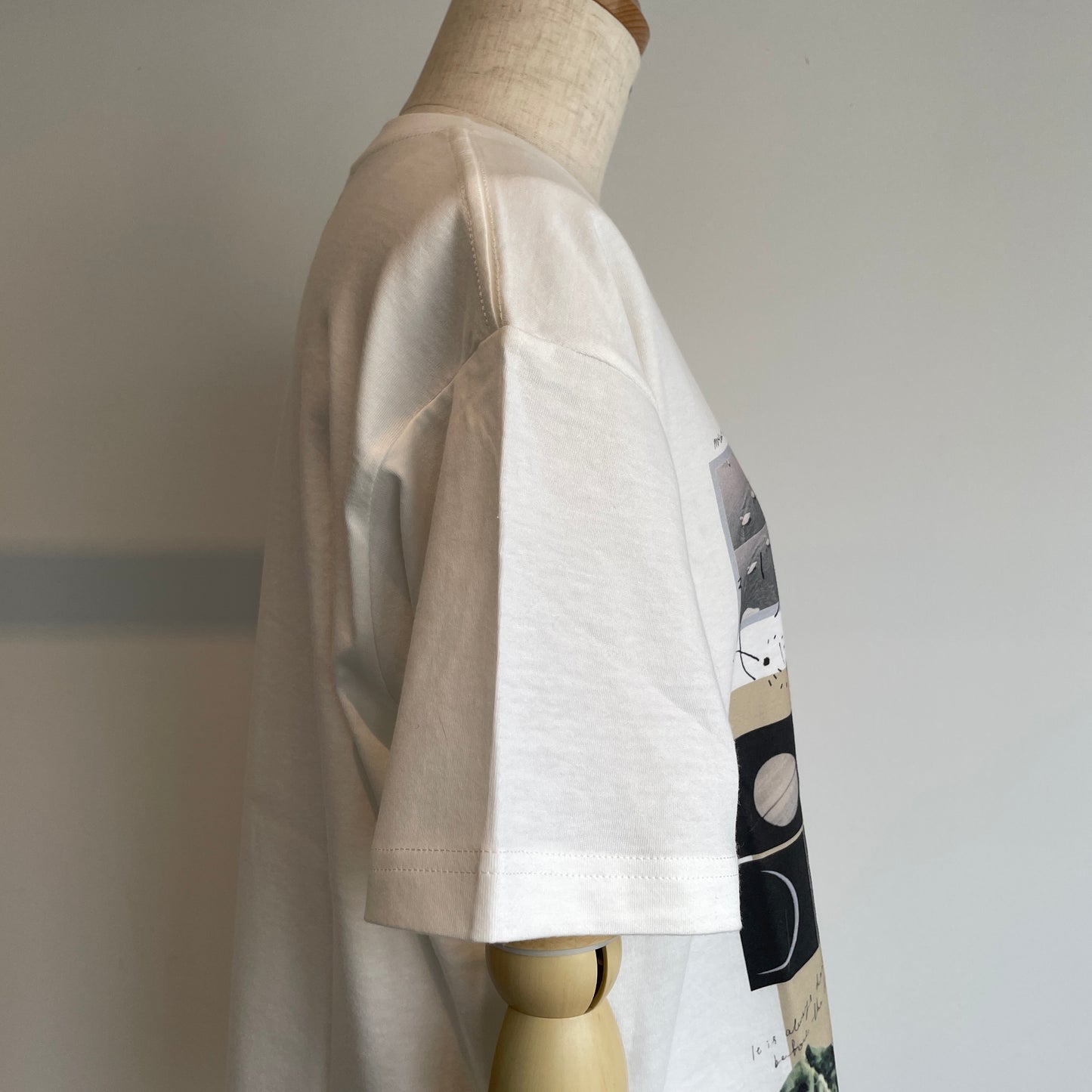 Sweet Little Nothing//月と鉱石　半袖Tシャツ