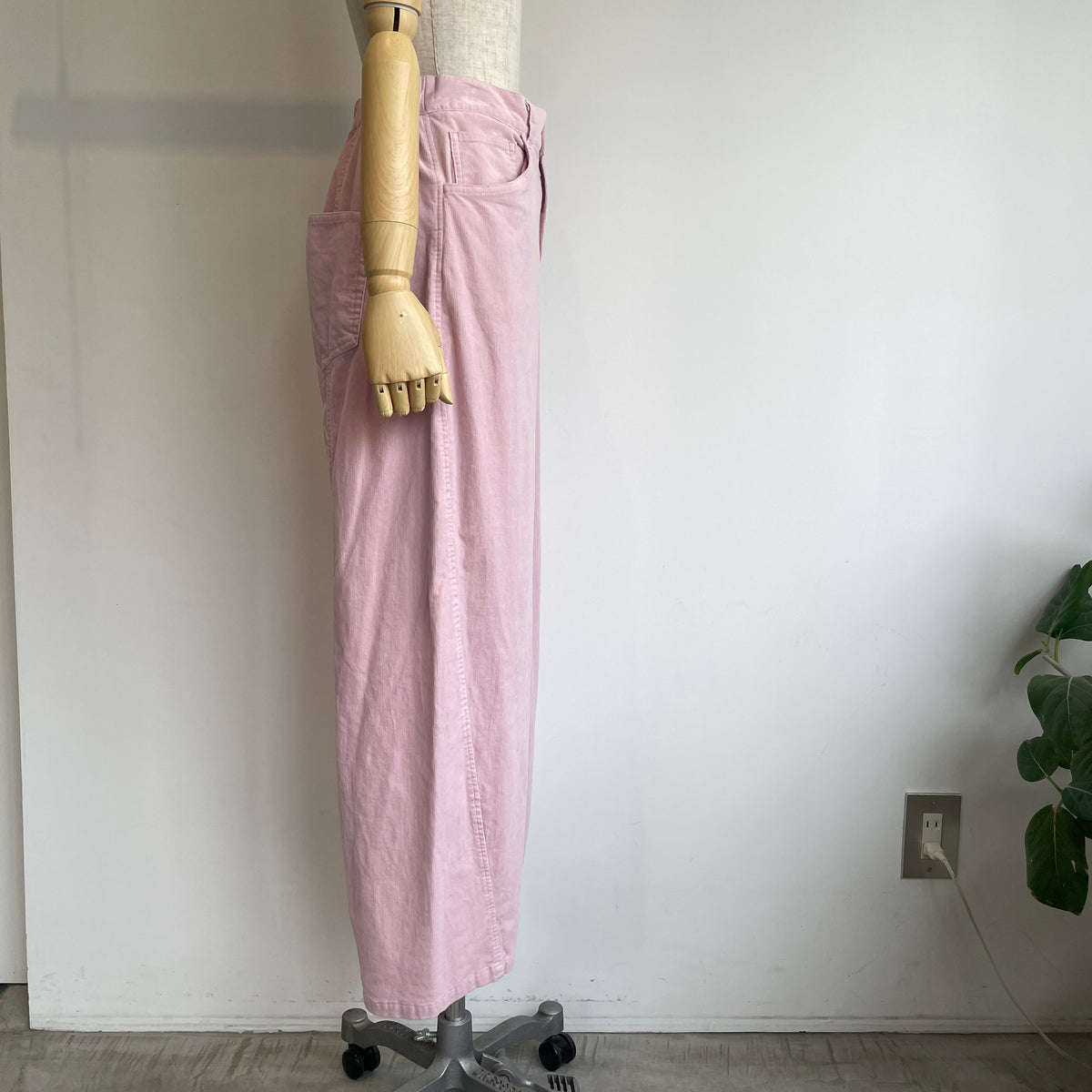 buoy buoy//スラブ別珍製品染 OVAL パンツ　2701PT010262