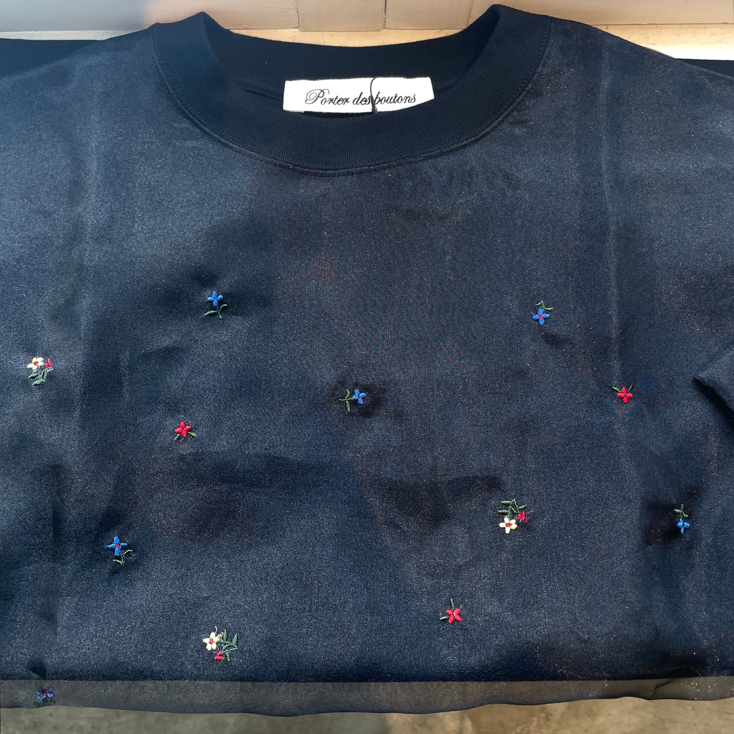 porter des boutons//Petite fleurドゥーブルTシャツ　P21-3-035