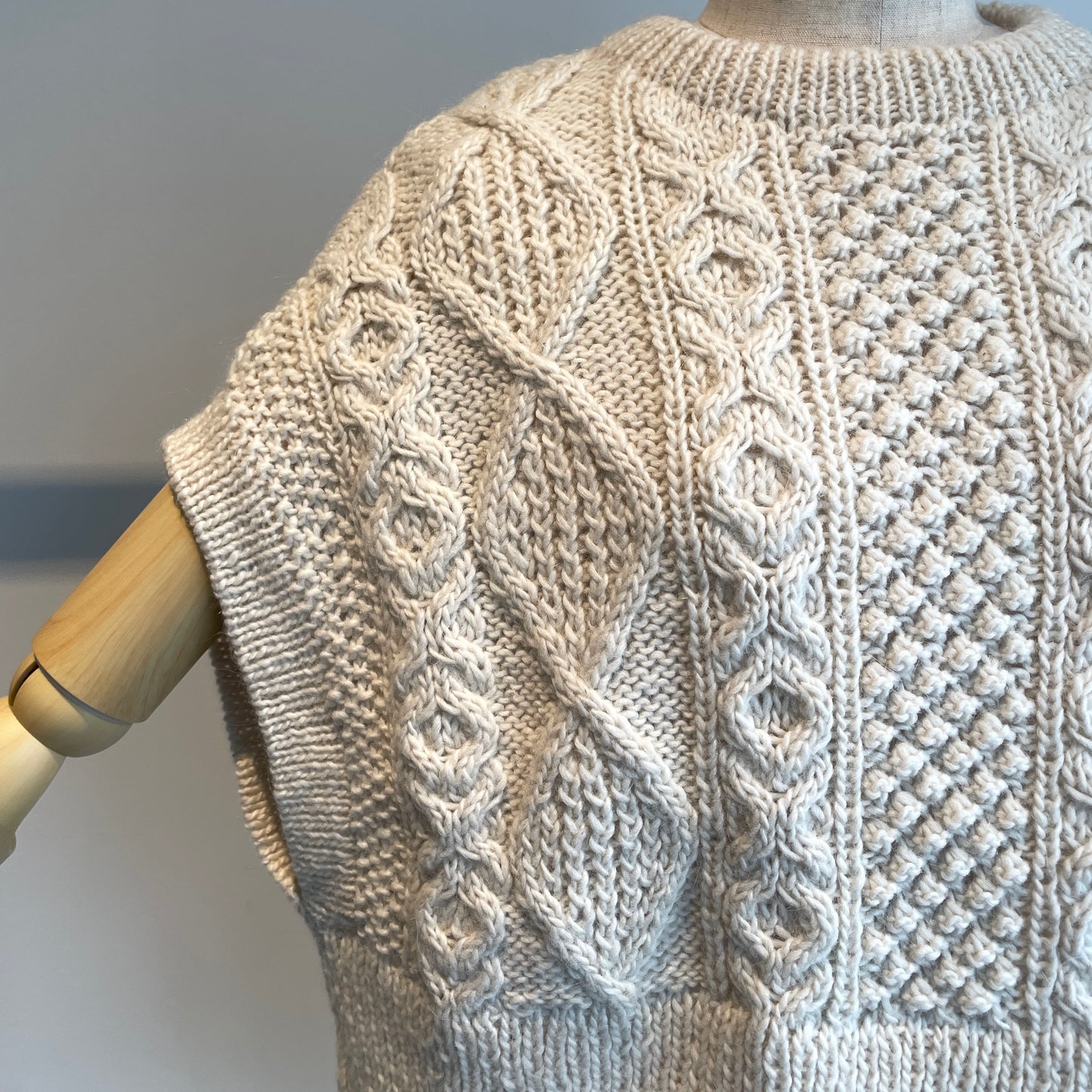 Heriter //hand aran best HO-00-1003