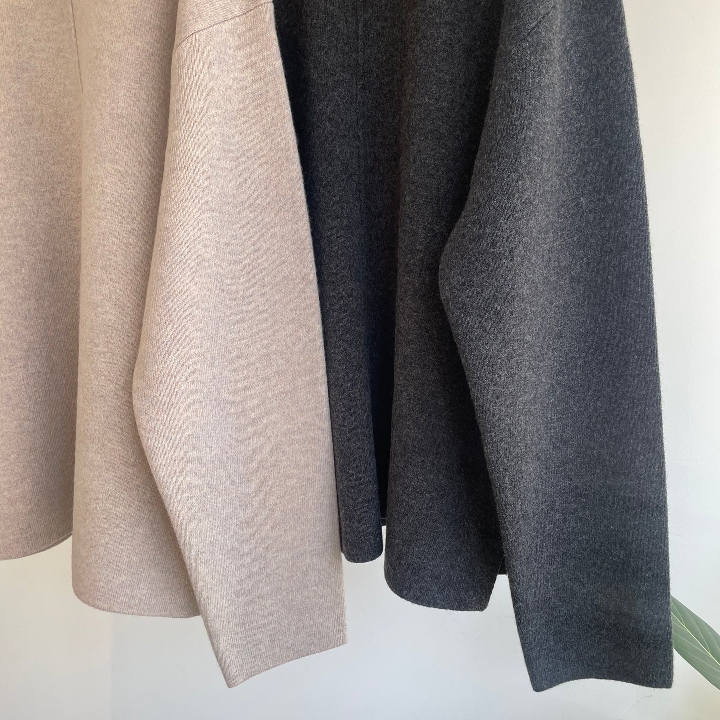 yuni //New England smooth moesleeves 1701KN018252