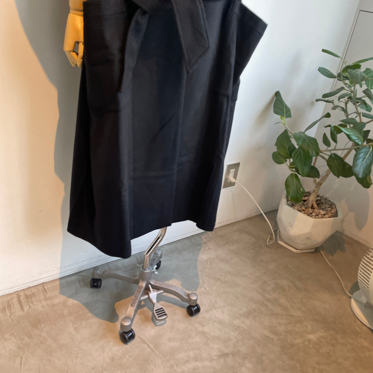Honnete//Sleeveless Dolman Gown Coat_Royal Geelong HO-26AW CO24W