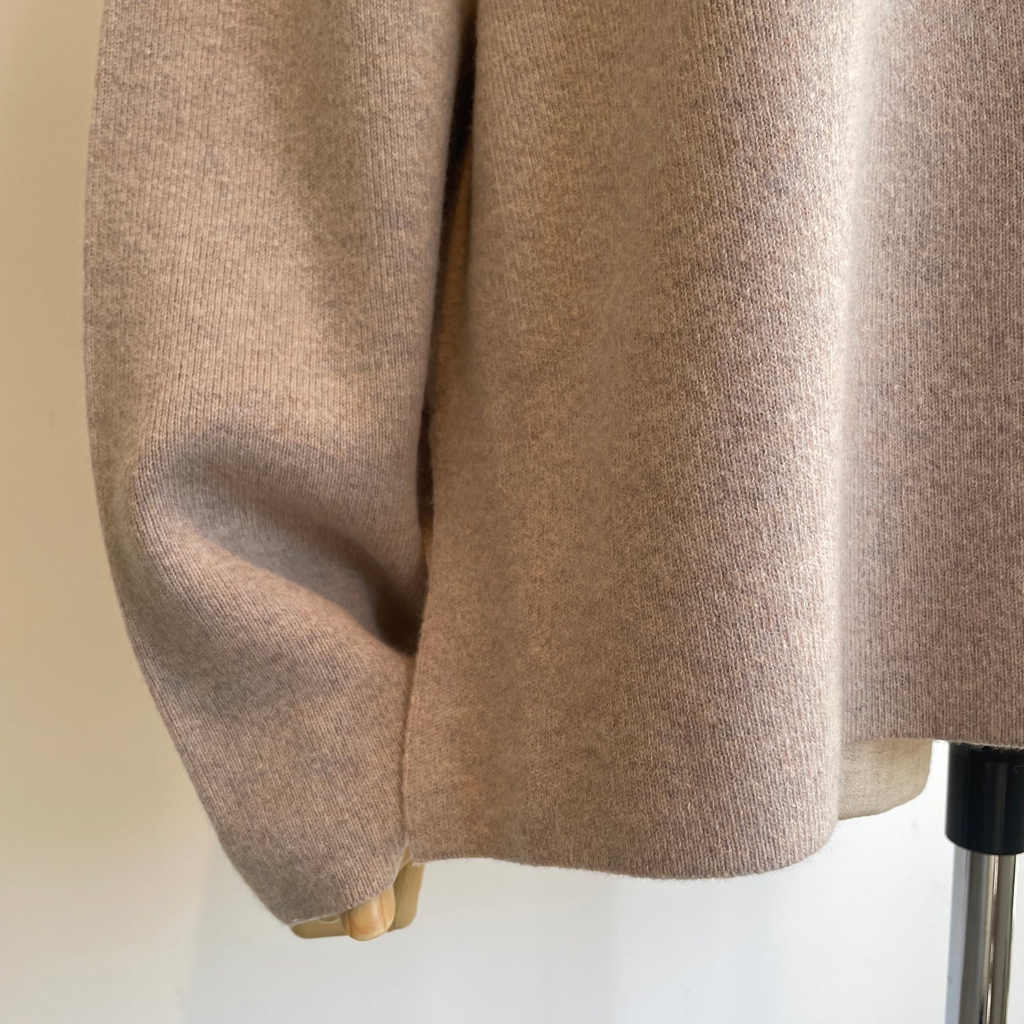 yuni //New England smooth moesleeves 1701KN018252