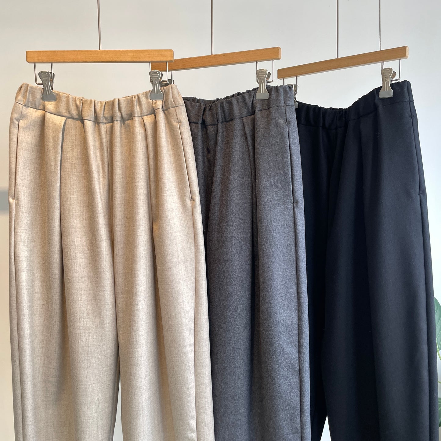 yuni//washable wool gum tack パンツ　1701PT009252