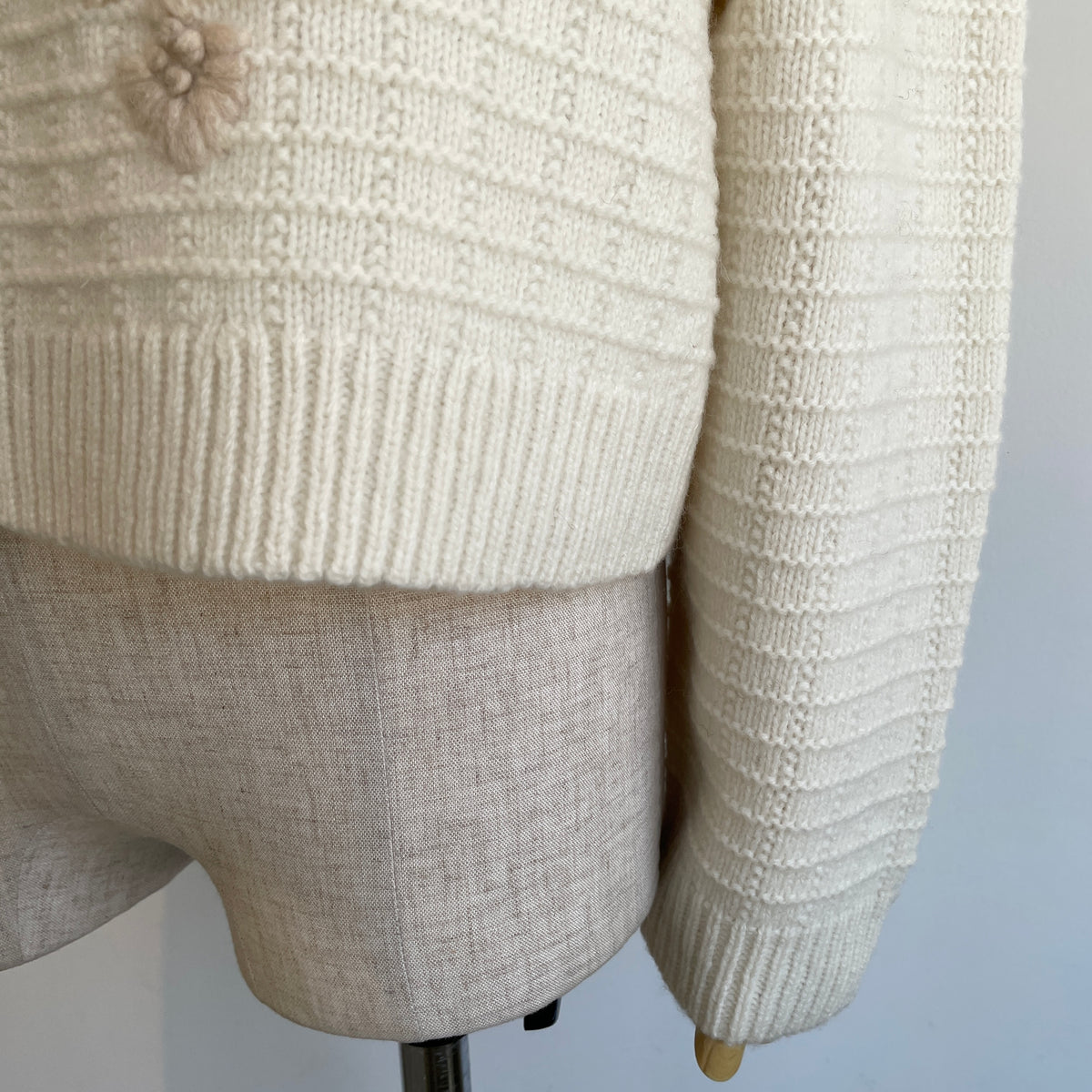 yuni//ウール / ハンド刺繍カーディガン　1701KN001262
