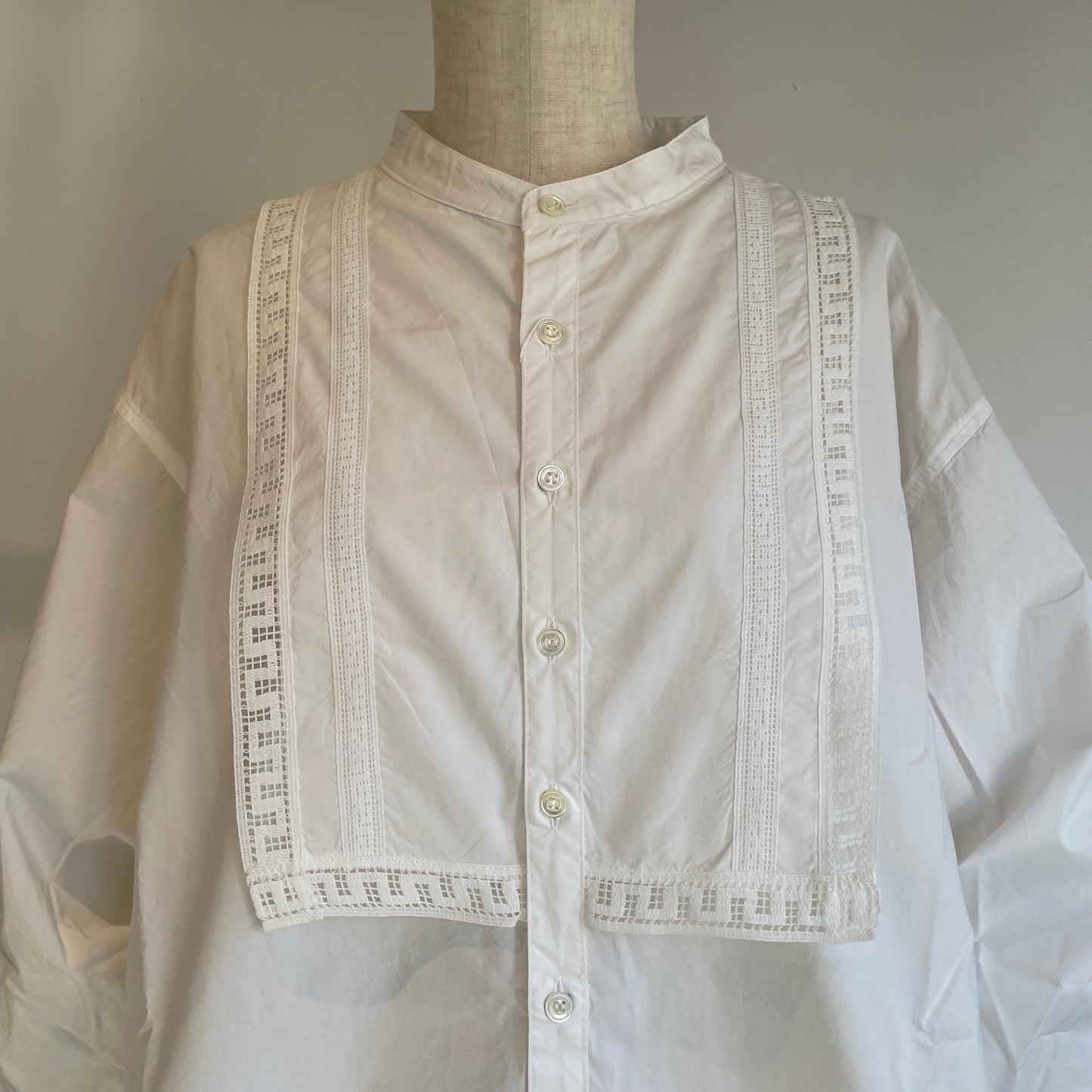 universaltissu//ナチュラルタイプライターイタリアンフィレレースヨークSH   US260SH036