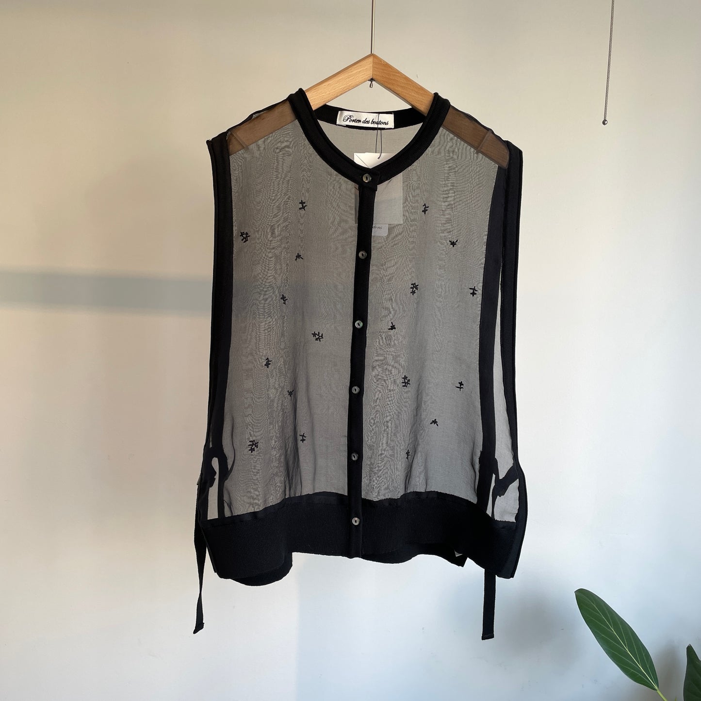 porter des boutons//Petite fleurベスト　P21-2-018