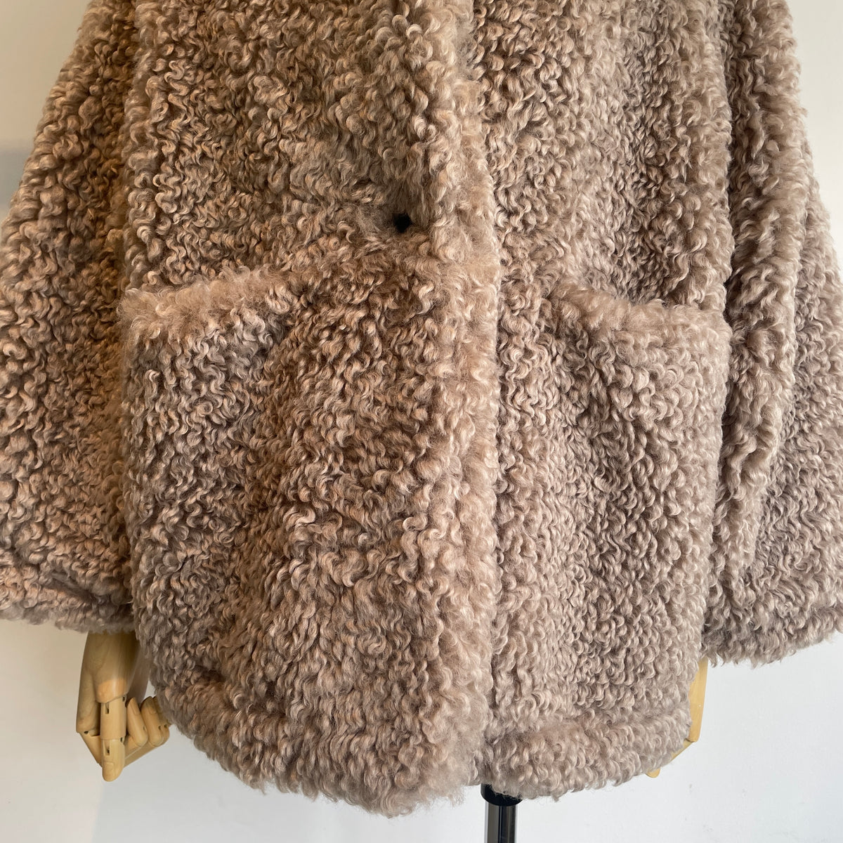 SI HIRAI//WIDE SLEEVE SHORT COAT  CHAW26-8015