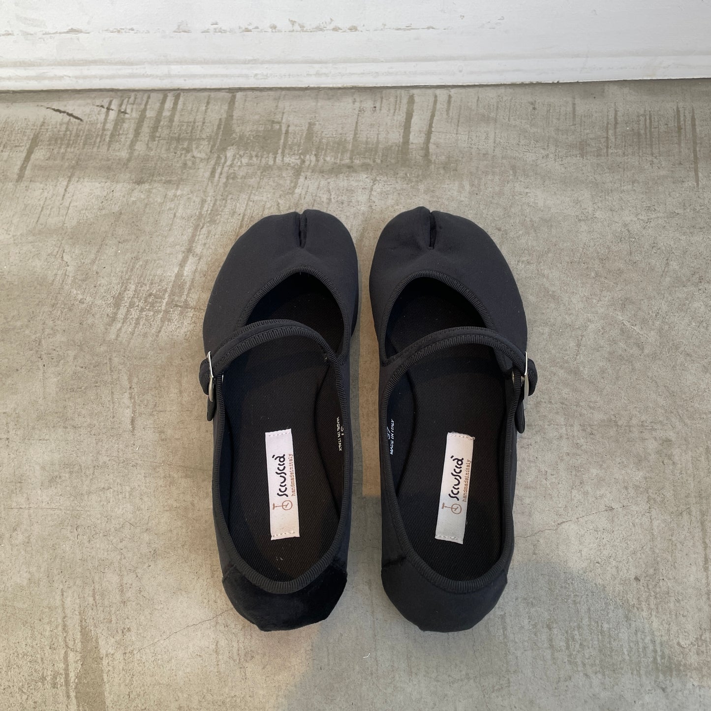 sciuscia//MARYJANE  CLASSIC BLACK(TABI)