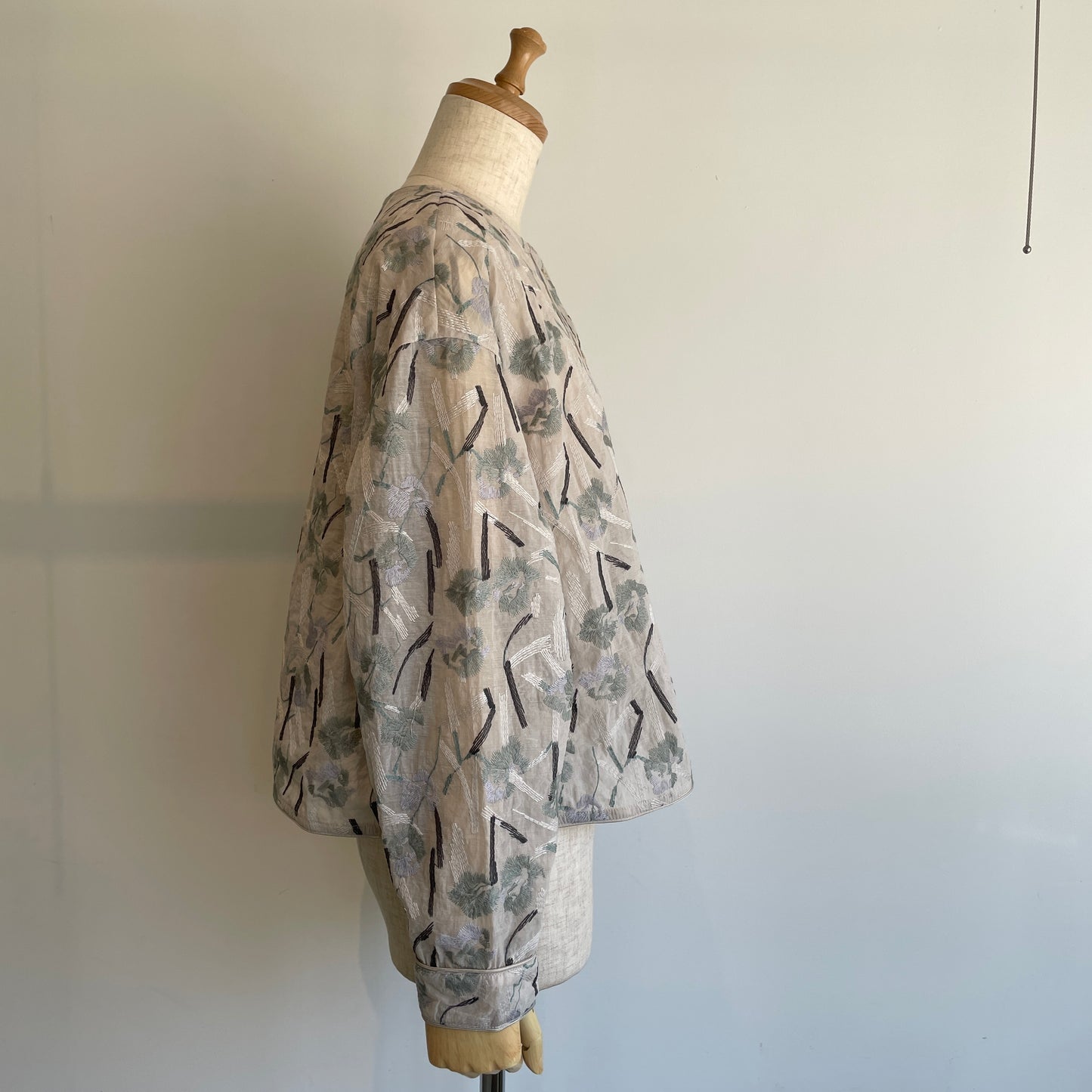 yuni//Cotton Nylon sheer blooming embroidery haori ブラウス 1701BL012262