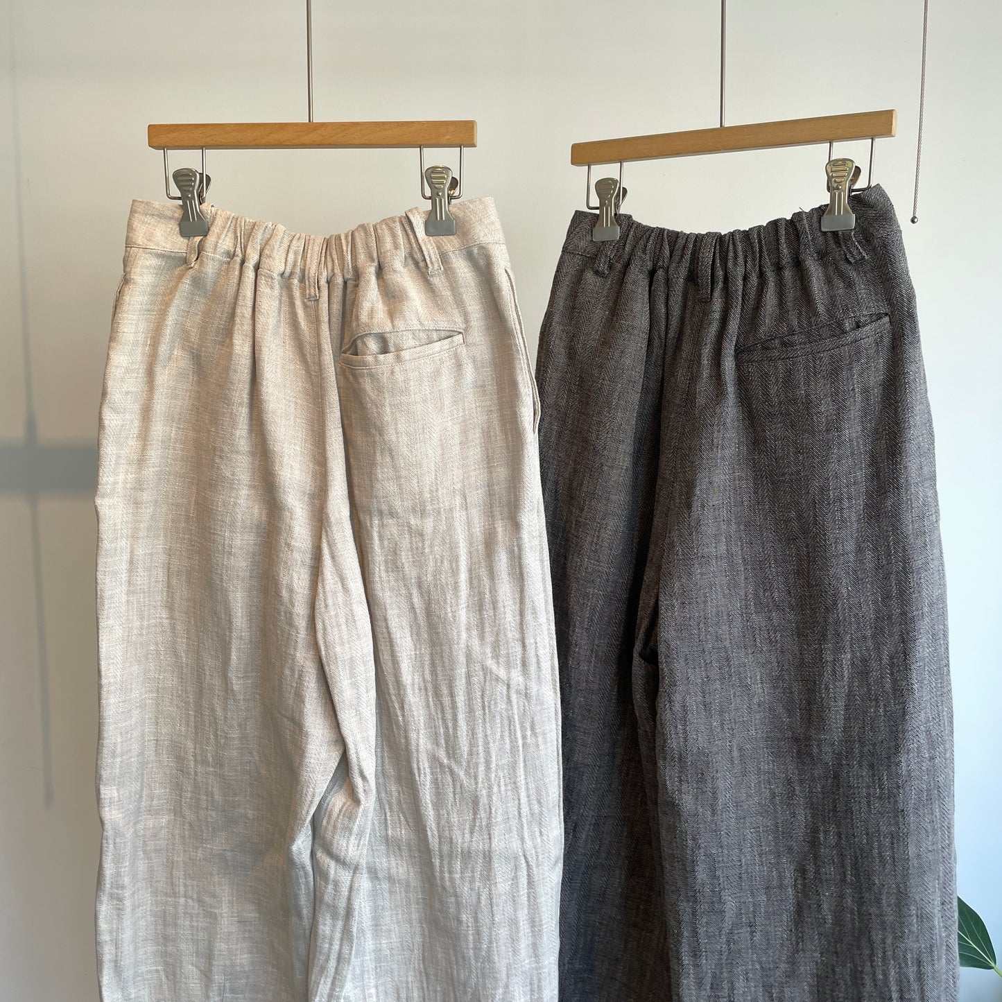 yuni //Hemp/C heringbone back gum パンツ　1701PT038261