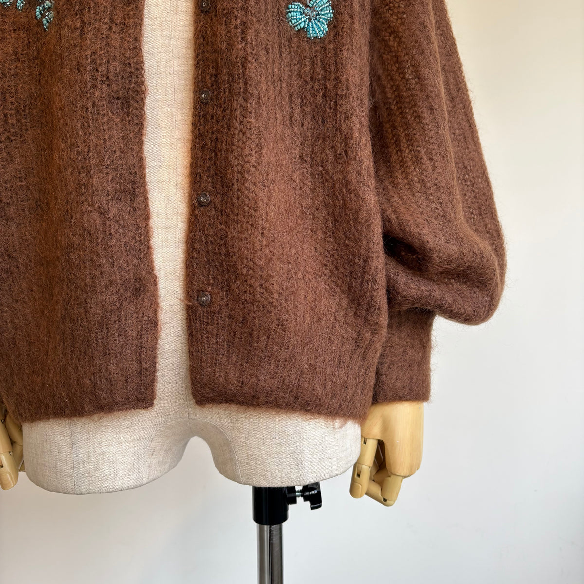 heriter//beads embroidery mohair cardigan  H0-00-1007