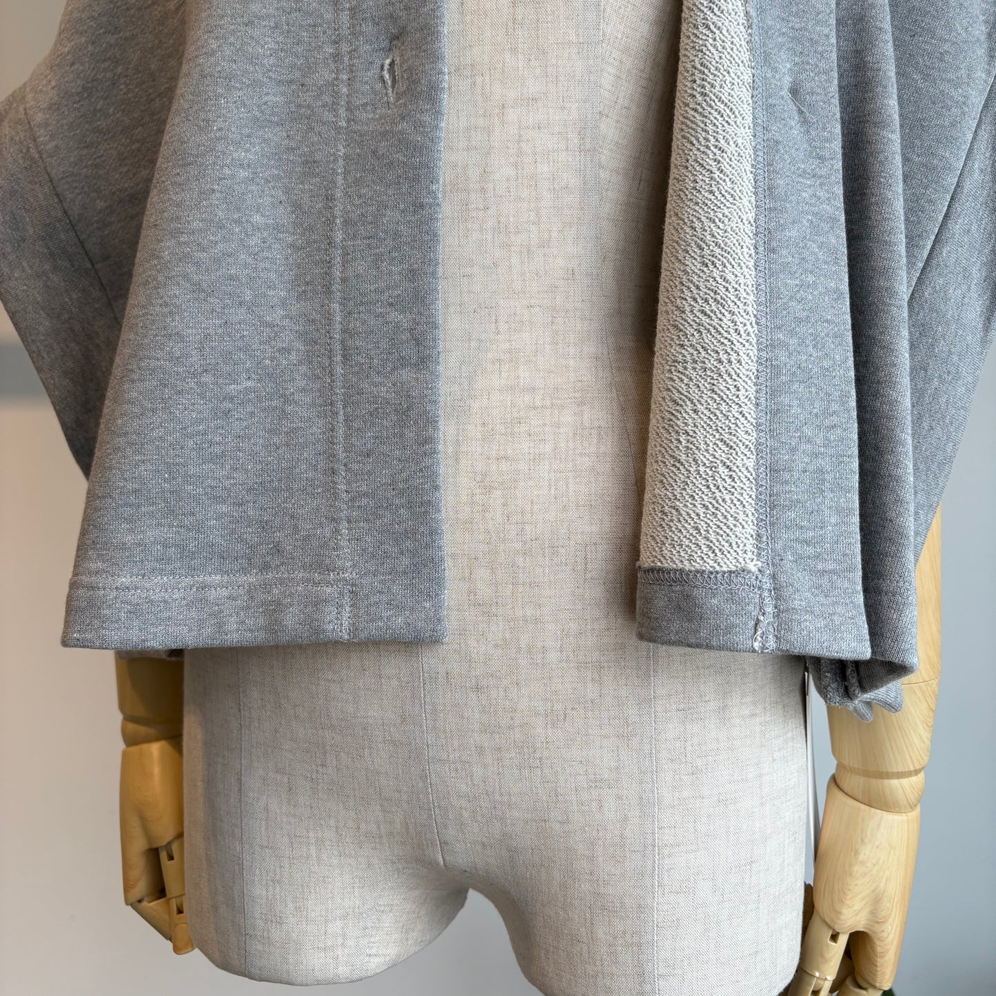 SI HIRAI//SHORT ROBE CHSS26-6011